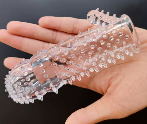 Spiked sleeve with large nodules